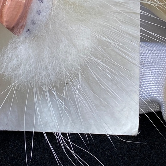 6 for$20♥️Ice Age Arts whalebone shavings & real mink by Vuckson children - Picture 3 of 7